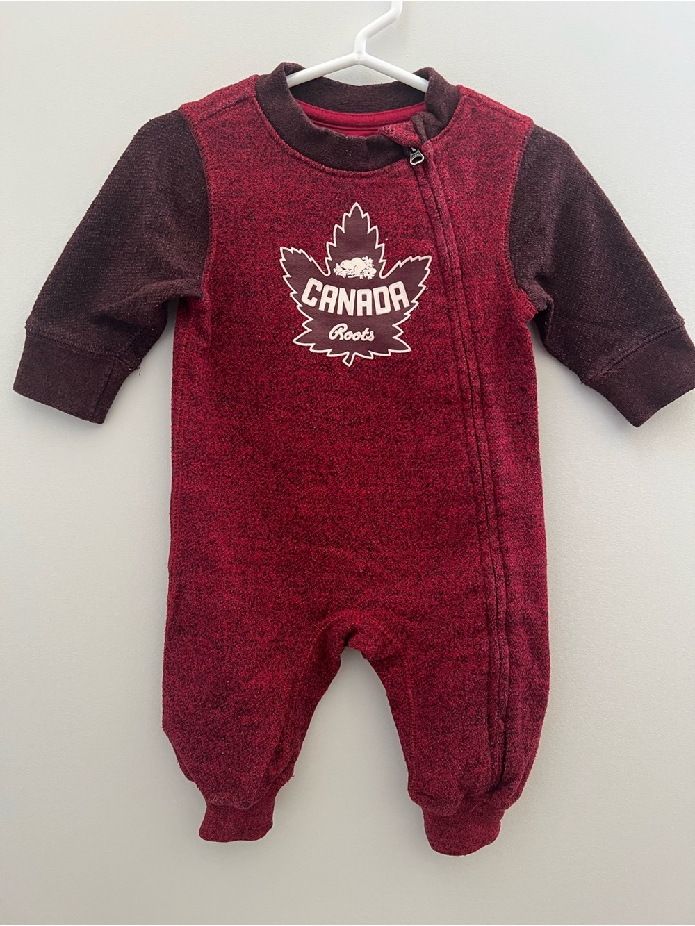 Roots Burgundy and Dark Brown Canada One-Piece Footie